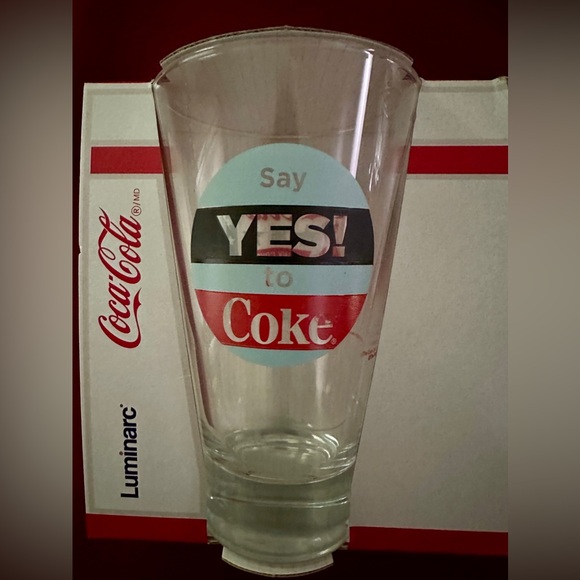 Coca Cola glasses 2 per pack , bundle and save 15% - Picture 5 of 12